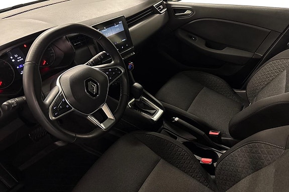 Renault Clio 8 of 14