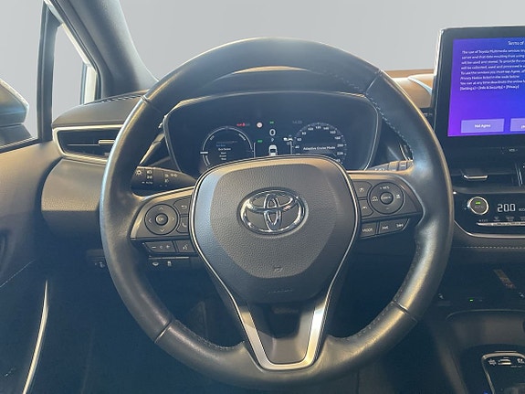 Toyota Corolla 9 of 15