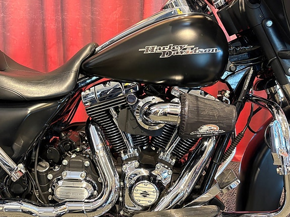 Harley-Davidson Street Glide *OKTOBERFEST 0-2,95% RÄNTA* 4 of 14