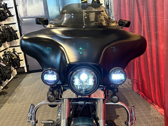 Harley-Davidson Street Glide *OKTOBERFEST 0-2,95% RÄNTA* 3 of 14