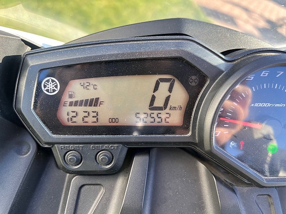 Yamaha XJ6 Diversion F ABS 8 of 12