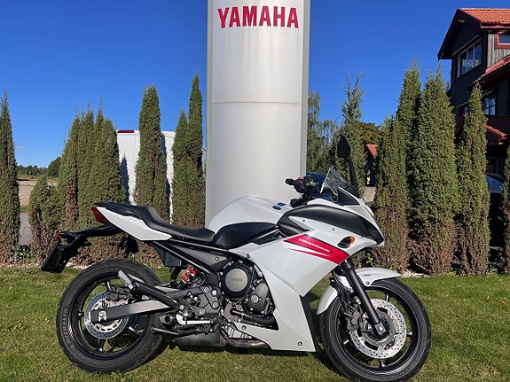 Yamaha XJ6 Diversion F ABS