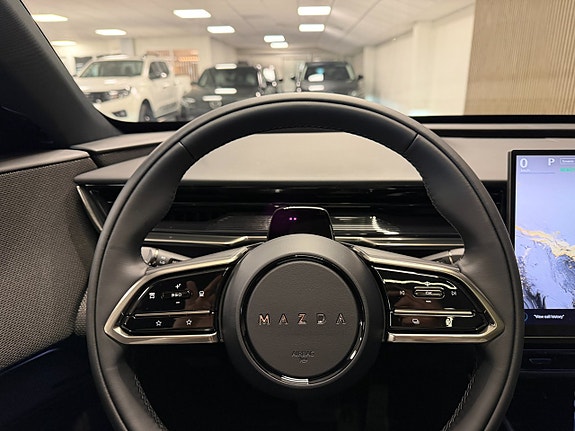 Mazda CX-6e 7 of 19