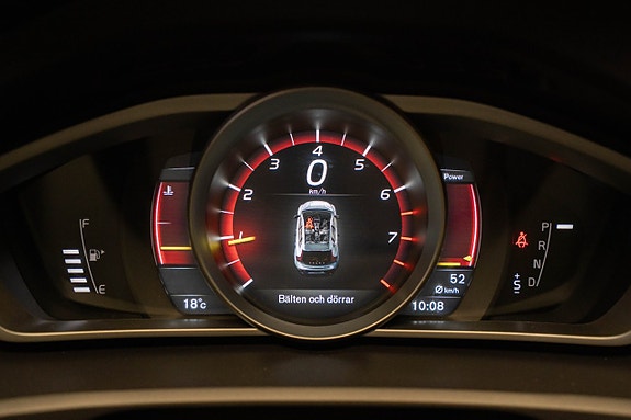 Volvo V40 Cross Country 23 of 27