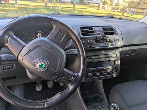Skoda Fabia 4 of 6