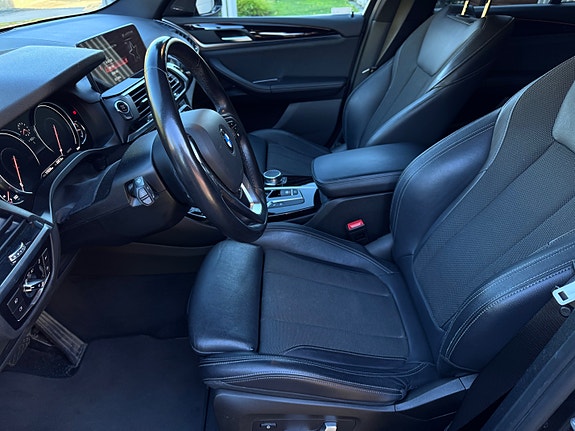 BMW X3 8 of 17