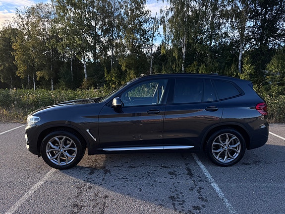 BMW X3 2 of 17