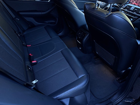 BMW X3 12 of 17