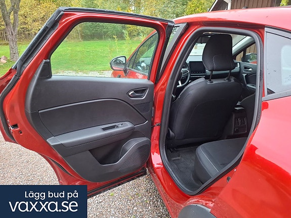Renault Captur 8 of 19