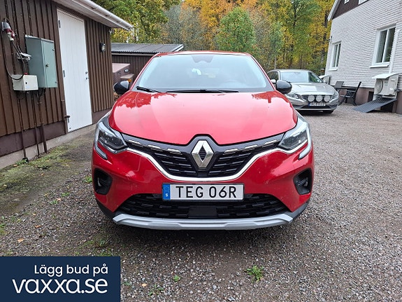 Renault Captur 2 of 19