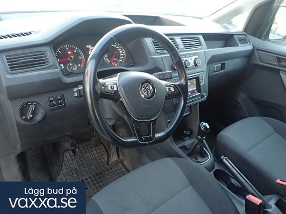 Volkswagen Caddy 12 of 30
