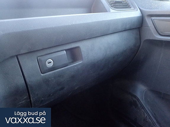 Volkswagen Caddy 15 of 30