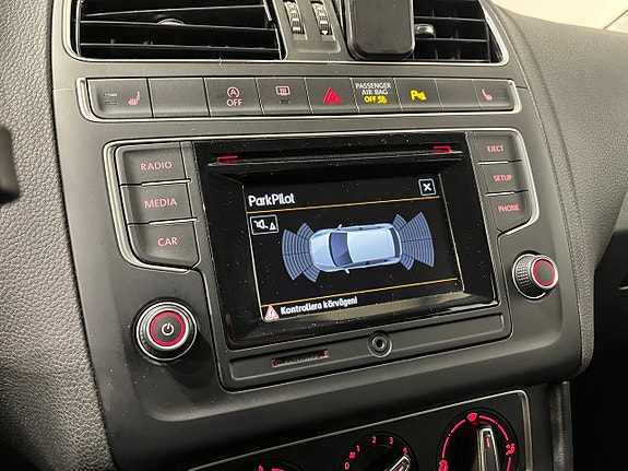 Volkswagen Polo 18 of 18