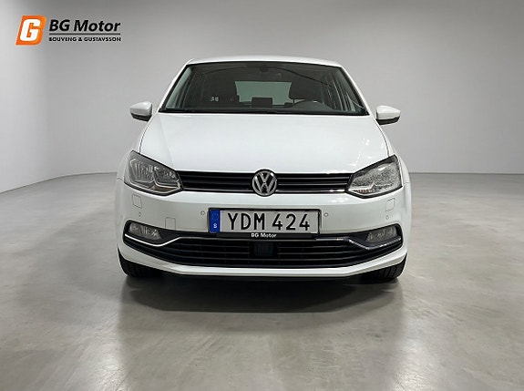 Volkswagen Polo 2 of 18