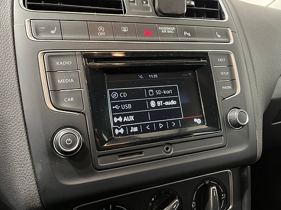 Volkswagen Polo 17 of 18