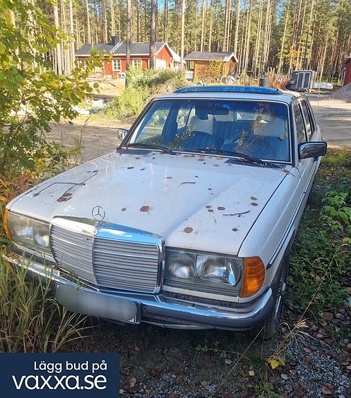 Mercedes-Benz 280 6 of 30