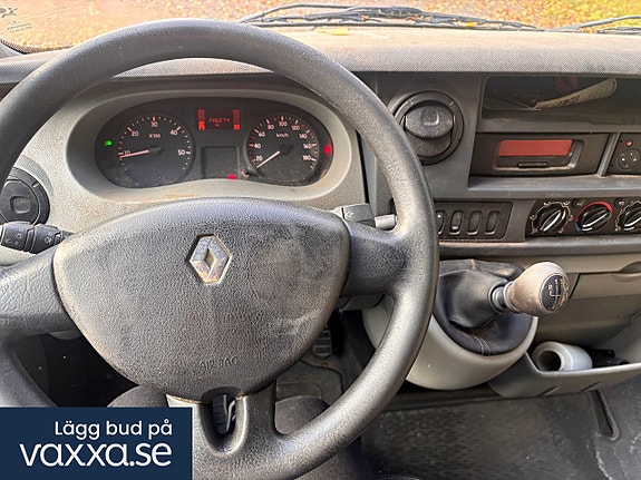 Renault Master 16 of 25