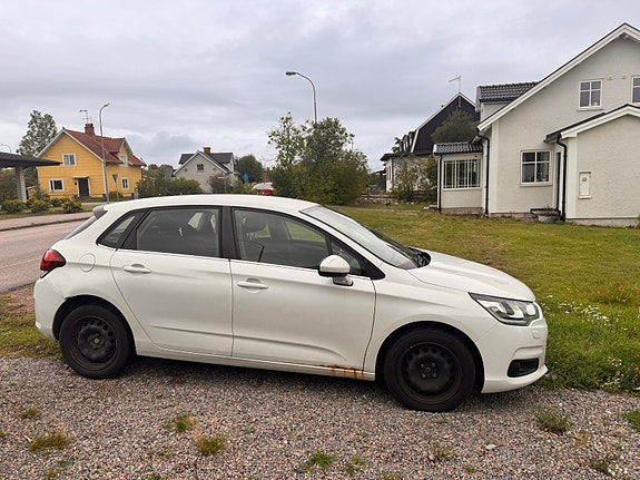 Citroen C4 4 of 7