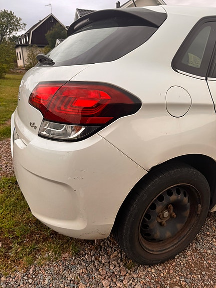 Citroen C4 6 of 7
