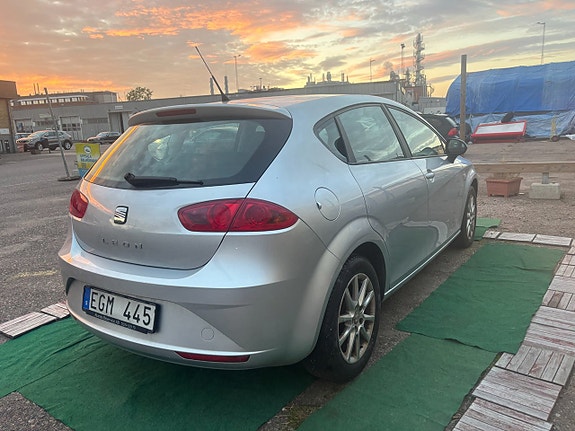 Seat Leon 3 of 5