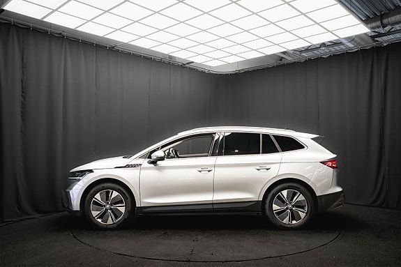 Skoda Enyaq 10 of 24