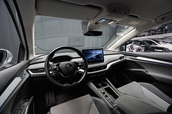 Skoda Enyaq 11 of 24
