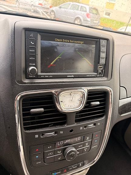 Chrysler Voyager 6 of 9