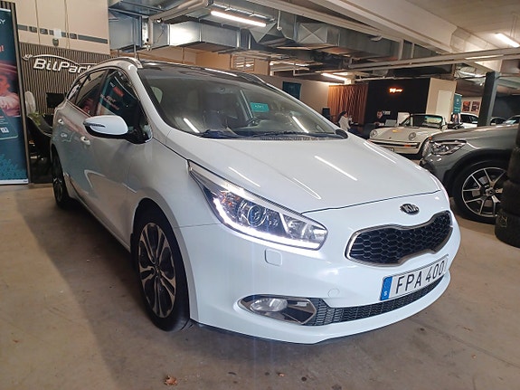 Kia Ceed 4 of 19