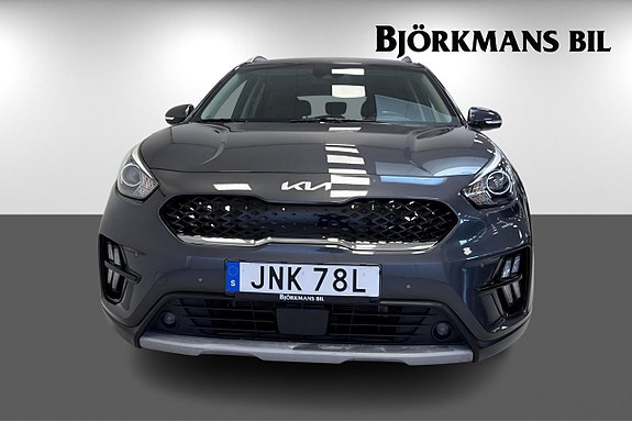 Kia Niro 2 of 20