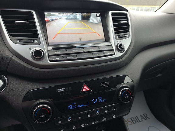 Hyundai Tucson 11 of 14