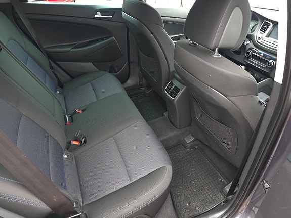 Hyundai Tucson 10 of 14
