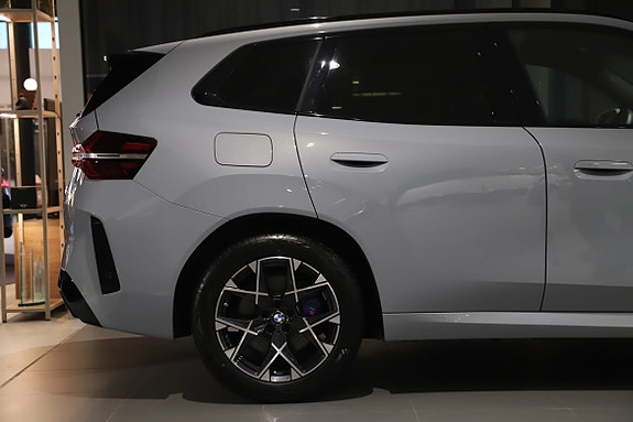 BMW X3 3 of 8