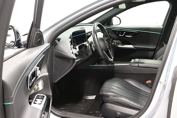 Mercedes-Benz E300 de 10 of 27