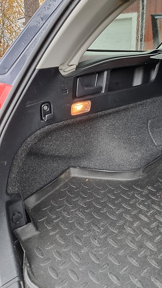 Toyota Auris 12 of 17