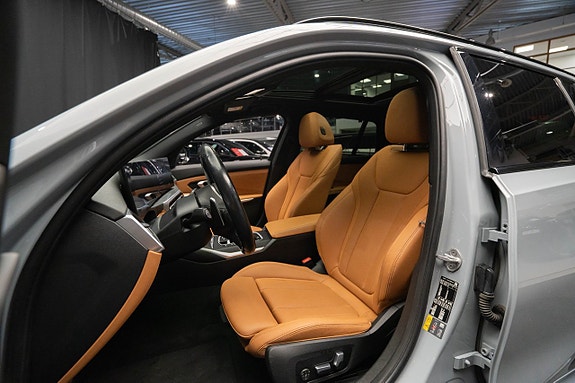 BMW 330e 20 of 28