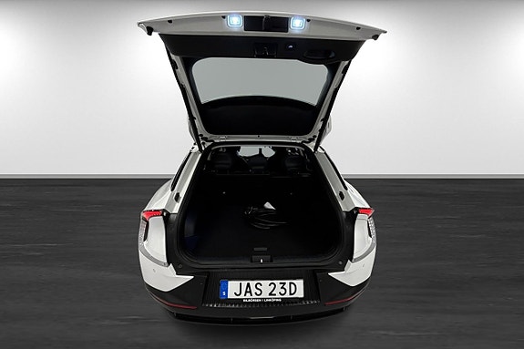 Kia EV6 14 of 14