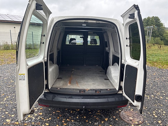 Volkswagen Caddy Maxi 9 of 30