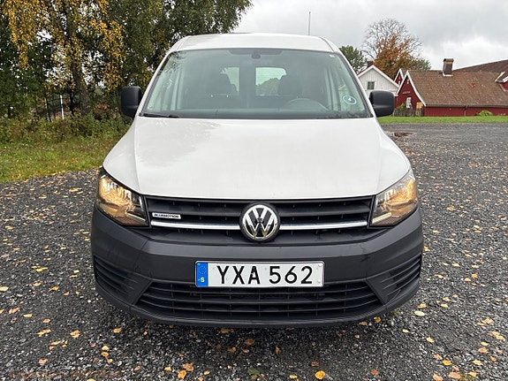 Volkswagen Caddy Maxi 2 of 30