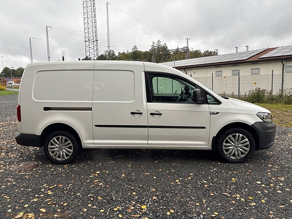 Volkswagen Caddy Maxi 4 of 30