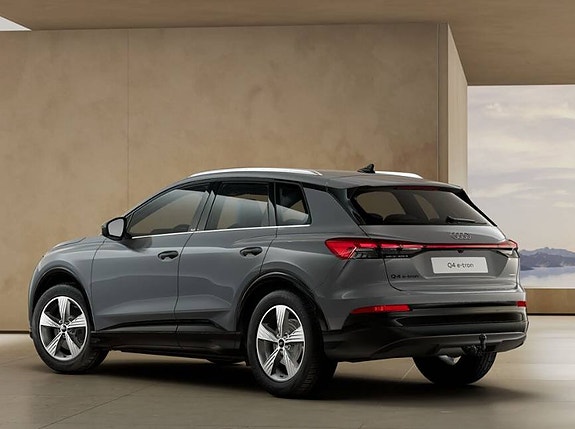 Audi Q4 e-tron 5 of 6