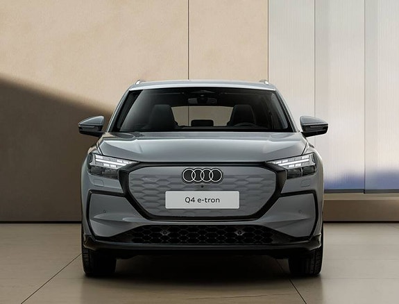 Audi Q4 e-tron 2 of 6