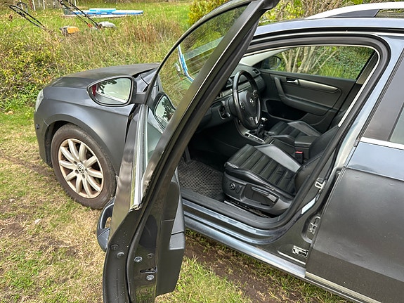 Volkswagen Passat 5 of 8