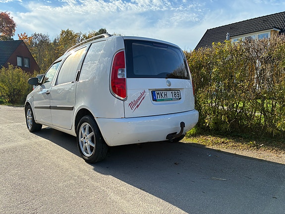 Skoda Roomster 3 of 7