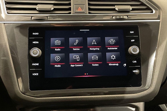 Volkswagen Tiguan Allspace 15 of 29