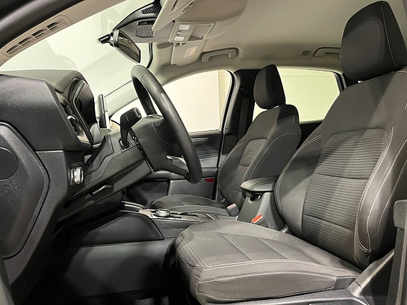 Ford Kuga 9 of 21