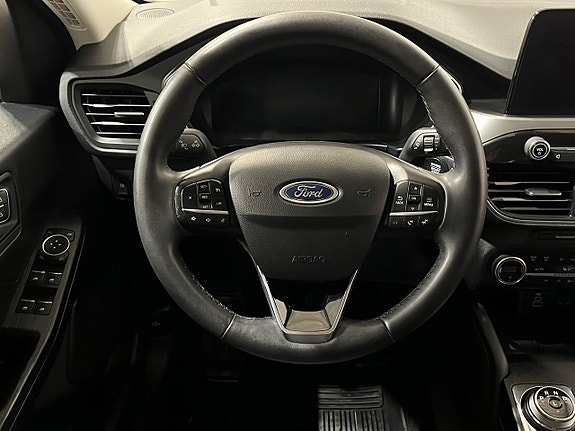 Ford Kuga 12 of 21