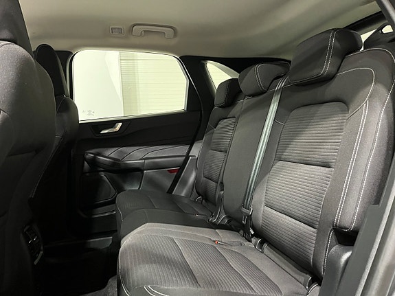 Ford Kuga 10 of 21