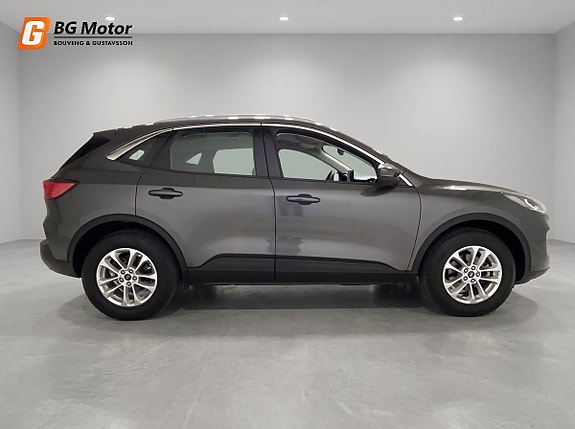 Ford Kuga 7 of 21