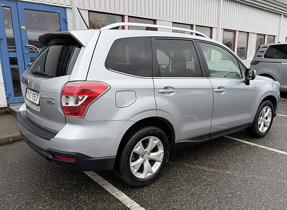 Subaru Forester 7 of 18