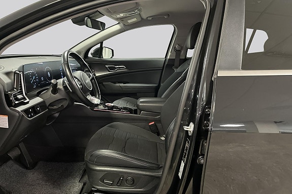 Kia Sportage 8 of 24